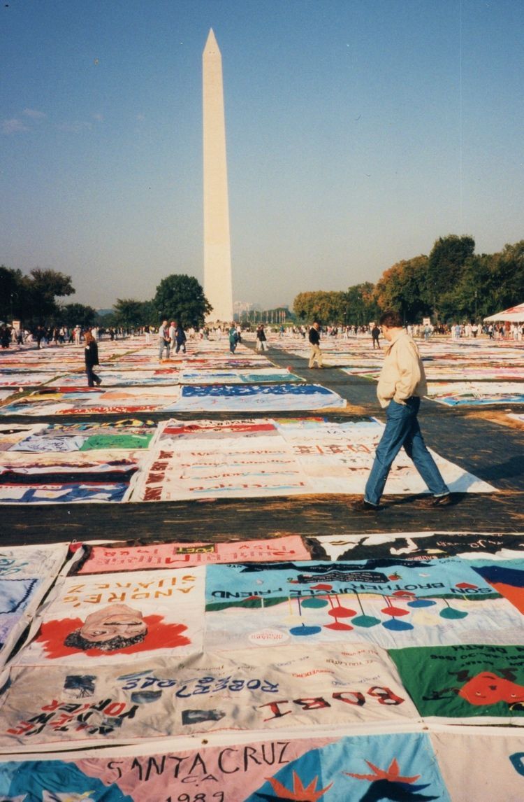 NAMES Project AIDS Memorial Quilt, Washington DC, 1996